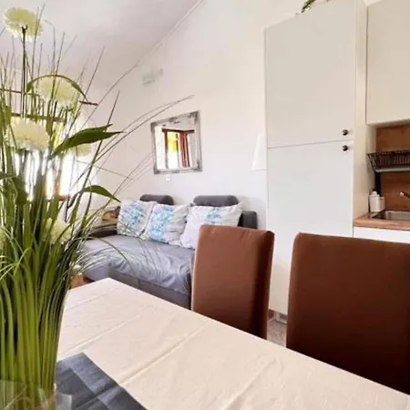 Valentinovo - One Bedroom With Sea View A * Klenovica