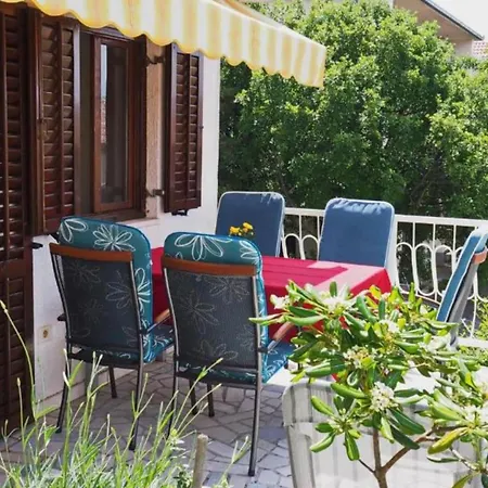 Valentinovo - One Bedroom With Sea View A