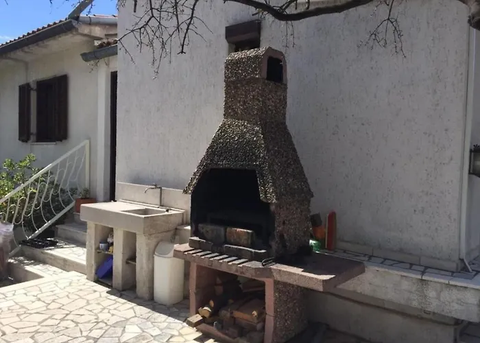 Valentinovo - One Bedroom With Sea View A
