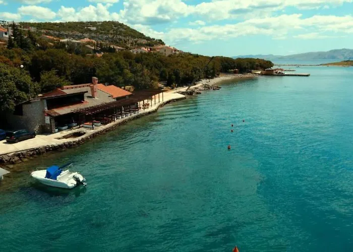 Valentinovo - One Bedroom With Sea View A Lejlighed *
