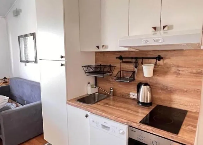 Valentinovo - One Bedroom With Sea View A Lejlighed *